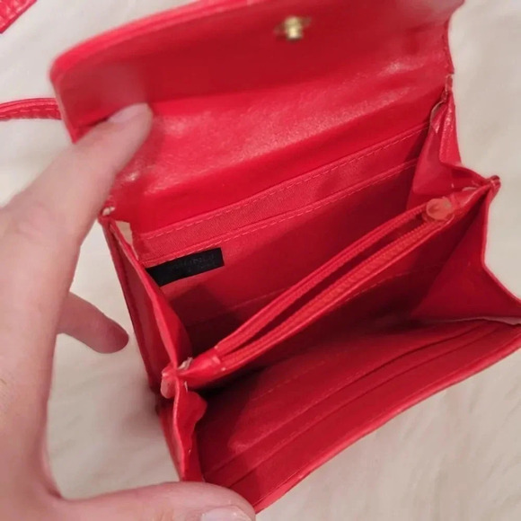 VINTAGE Mundi Red Fold Over Crossbody Long Strap Small Purse - Picture 8 of 11